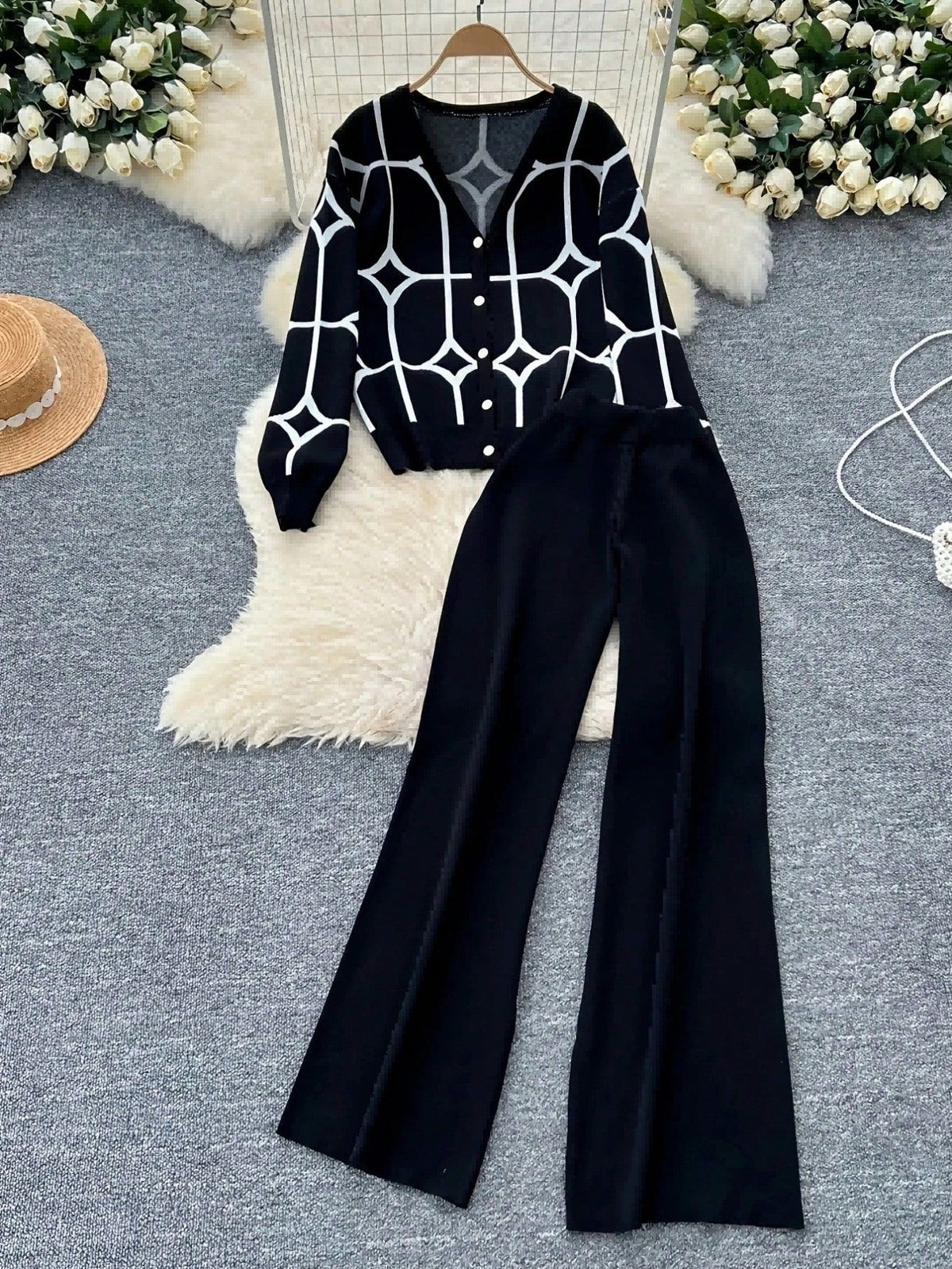 Ensemble Chic Deux Pièces en Maille pour Femme – Cardigan Col V à Motifs Floraux