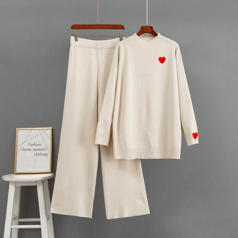 Ensemble Fluide Motif Géométrique & Cœur Brodé – Pantalon Large