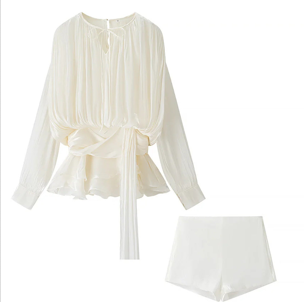 Sexy Style - Ensemble short taille haute et top asymétrique – Élégance Silhouette