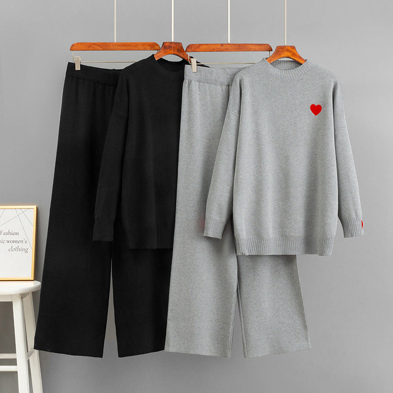 Ensemble Fluide Motif Géométrique & Cœur Brodé – Pantalon Large